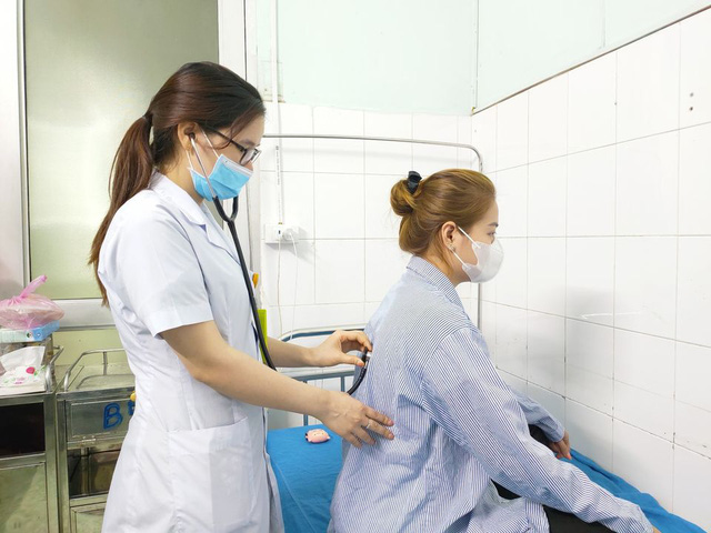 Dị ứng nhập viện sau khi ăn ve sầu - Ảnh 2.