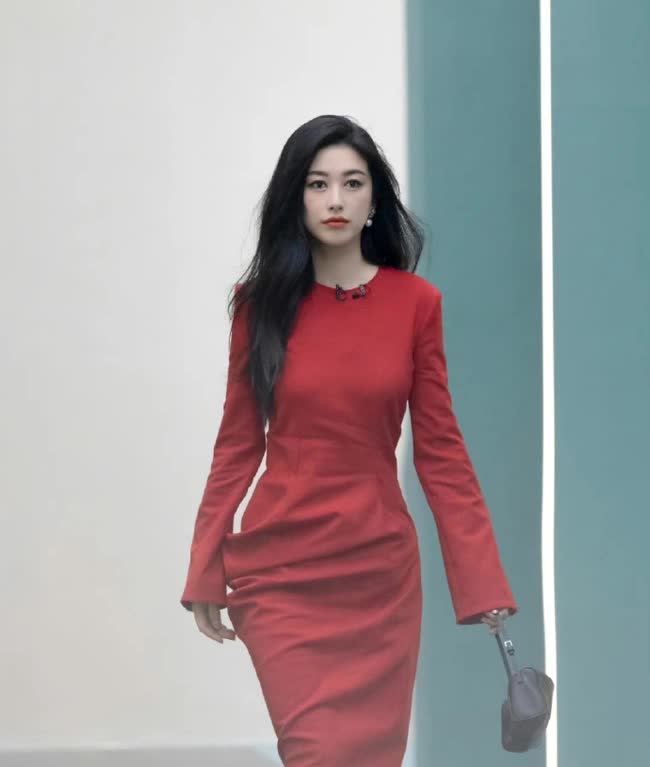Mỹ nh&acirc;n 8 lần v&agrave;o top đẹp nhất thế giới bị chỉ tr&iacute;ch v&igrave; th&aacute;i độ k&eacute;m duy&ecirc;n ở Đạp Gi&oacute; 2023 - Ảnh 7.