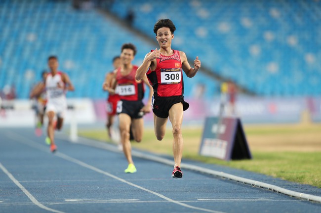 Mẹ của nhà vô địch SEA Games 32 mắc ung thư vẫn đau đáu nỗi lòng: Mẹ mất thì ai lo cho thằng Cường - Ảnh 2.