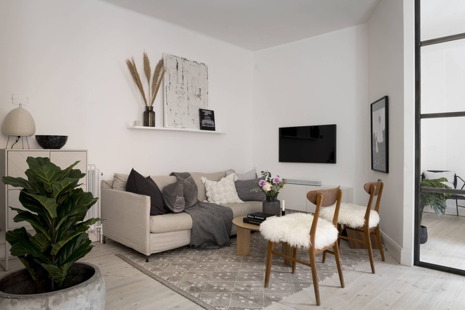 Căn hộ chỉ 49m2 nhưng không ai tin bởi bí quyết decor đơn giản - Ảnh 1.