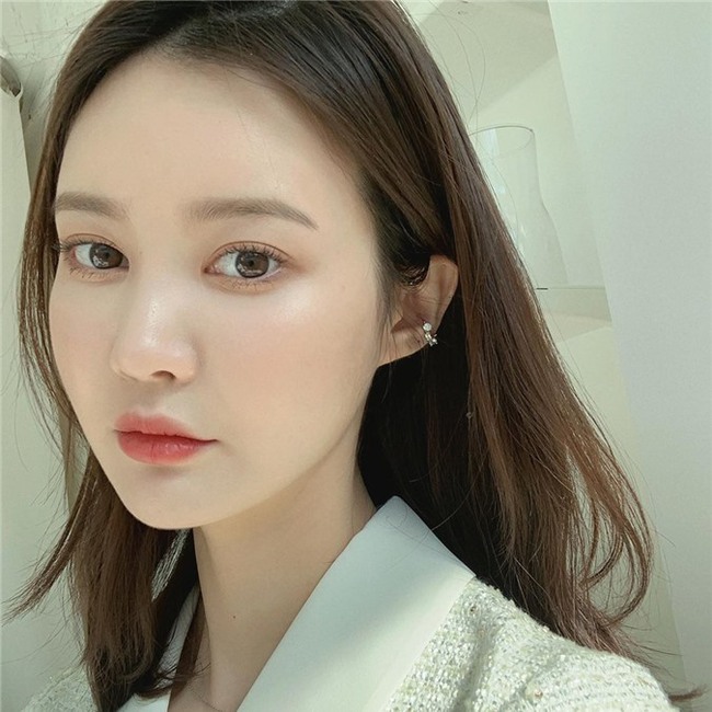 Chuy&ecirc;n gia n&ecirc;u 5 lưu &yacute; khi chọn mỹ phẩm m&ugrave;a h&egrave;: kh&ocirc;ng được qu&ecirc;n bước dưỡng ẩm, kem chống nắng phải c&oacute; yếu tố quan trọng n&agrave;y - Ảnh 20.