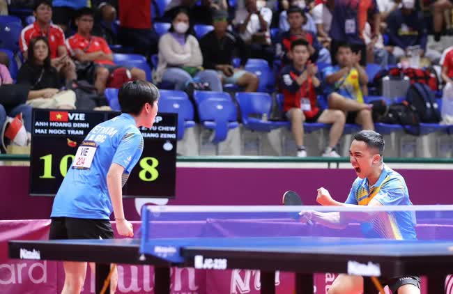 B&oacute;ng b&agrave;n Việt Nam viết tiếp lịch sử, hạnh ph&uacute;c vỡ o&agrave; sau 26 năm chờ đợi cho tấm HCV SEA Games - Ảnh 9.
