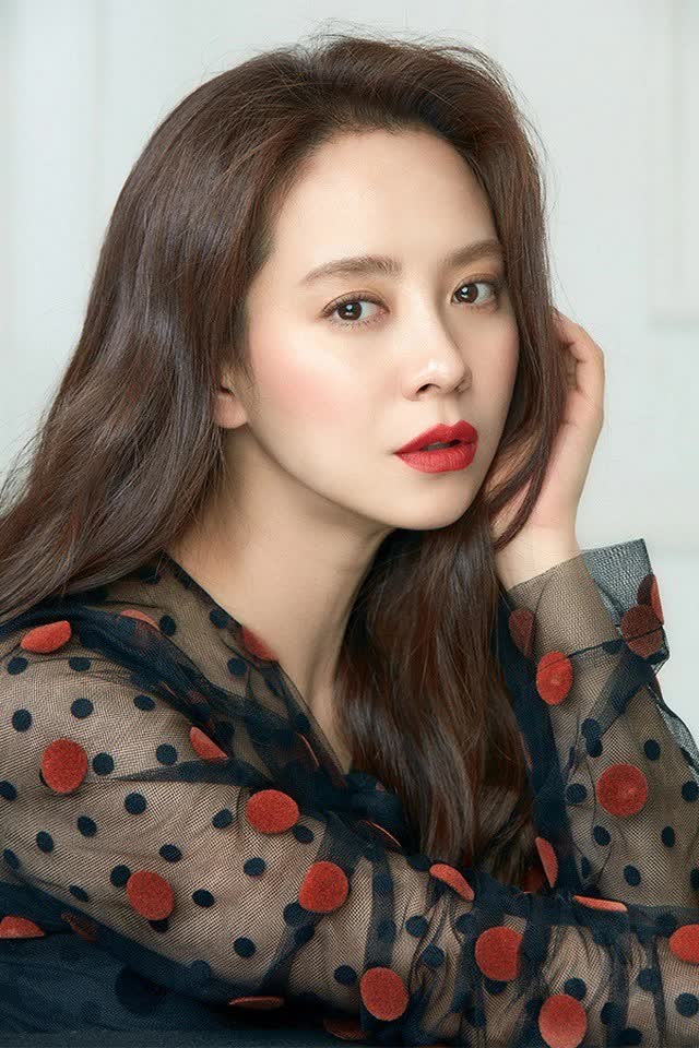 Dispatch vào cuộc: Song Ji Hyo bị nợ lương 15 tỷ vẫn giúp nhân viên, CEO sống sang chảnh và lừa dối nhà đầu tư - Ảnh 2.