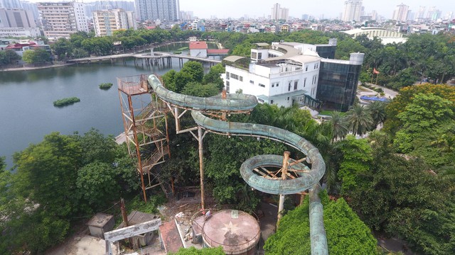 Hà Nội: Tháo dỡ những công trình vi phạm trong công viên Tuổi trẻ Thủ đô - Ảnh 13.