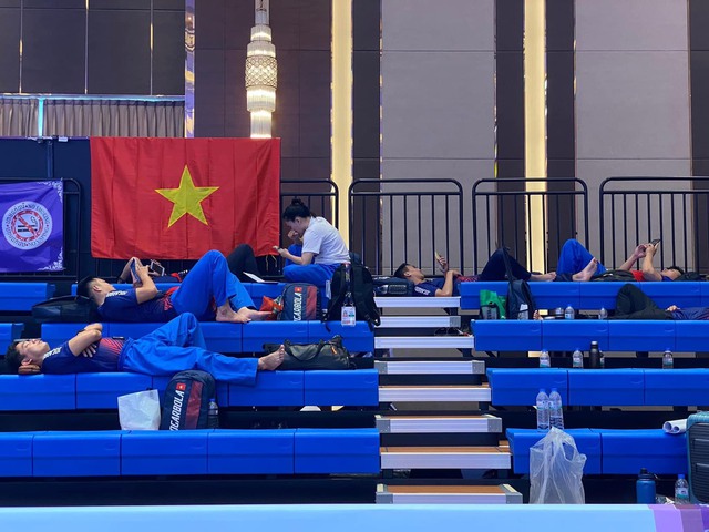 VĐV Việt Nam vượt lên nỗi đau chấn thương để toả sáng tại SEA Games 32 - Ảnh 18.