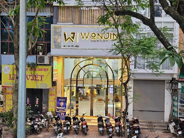 Hà Nội: Đóng cửa Viện Thẩm mỹ quốc tế Wonjin - Ảnh 1.