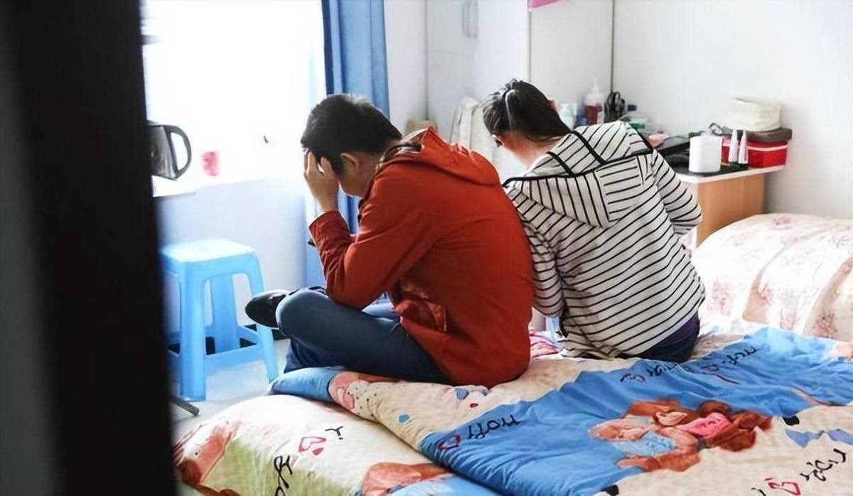 Tiền mua nhà quá đắt, cặp vợ chồng dồn khoảng 500 triệu đồng mua 1 thứ ...