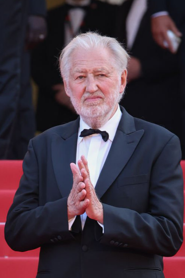 Đạo diễn Trần Anh Hùng cùng minh tinh Pháp trên thảm đỏ Cannes - Ảnh 6. Đạo diễn Trần Anh Hùng cùng minh tinh Pháp trên thảm đỏ Cannes - Ảnh 6.