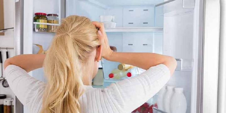 8 sai lầm thường mắc khiến tủ lạnh ngốn điện khủng khiếp - Ảnh 1. 8 sai lầm thường mắc khiến tủ lạnh ngốn điện khủng khiếp - Ảnh 1.