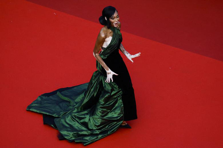 Phong cách của Cannes - Những khoảnh khắc lộng lẫy trên thảm đỏ - Ảnh 4.
