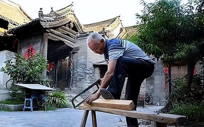 Cụ &ocirc;ng 70 tuổi &ldquo;cứng đầu&rdquo; từ chối đền b&ugrave; 339 tỷ cho ng&ocirc;i nh&agrave; cũ: Cho nhiều tiền gấp 100 lần cũng n&oacute;i KH&Ocirc;NG, l&yacute; do bất ngờ! - Ảnh 6.