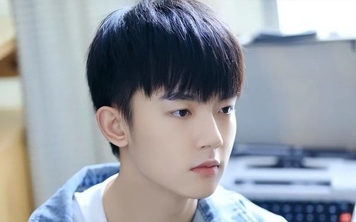 Diễn viên Lý Minh Đức bị bạn gái tung ảnh giường chiếu