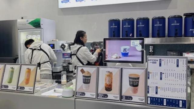 1km có đến 10 quán trà sữa nhưng 99% số người chọn khởi nghiệp bằng hình thức này đều thất bại: Vì đâu nên nỗi? - Ảnh 2.