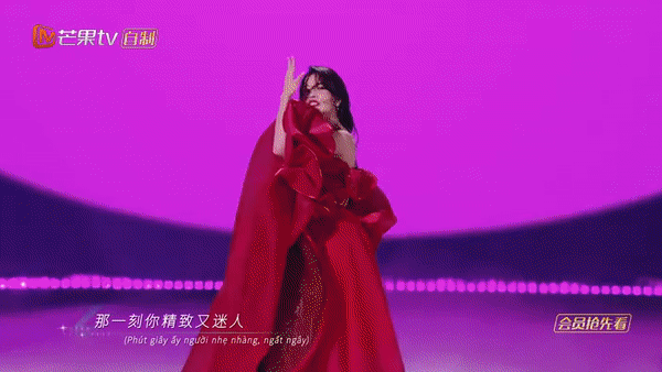 Chi Pu vừa xuất hiện ở show Trung đã khiến 2 tỷ tỷ tranh giành về đội - Ảnh 3. Chi Pu vừa xuất hiện ở show Trung đã khiến 2 tỷ tỷ tranh giành về đội - Ảnh 3.