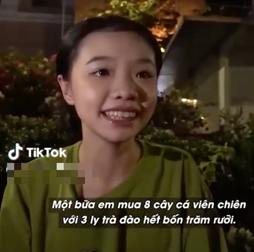 "Toát mồ hôi" khi nghe giá ăn uống tại phố đi bộ Nguyễn Huệ - 4