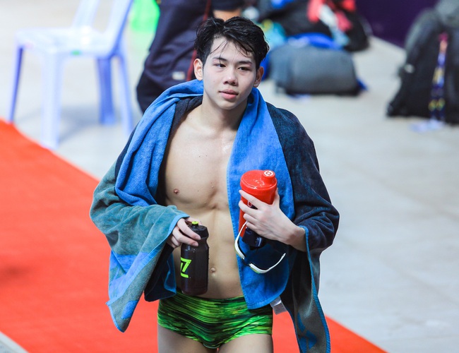 Nam thần Hoàng Quý Phước vẫn còn ngôi sao hy vọng để thi đấu chung kết bơi 100m tự do dù bị trượt top 8 - Ảnh 9.