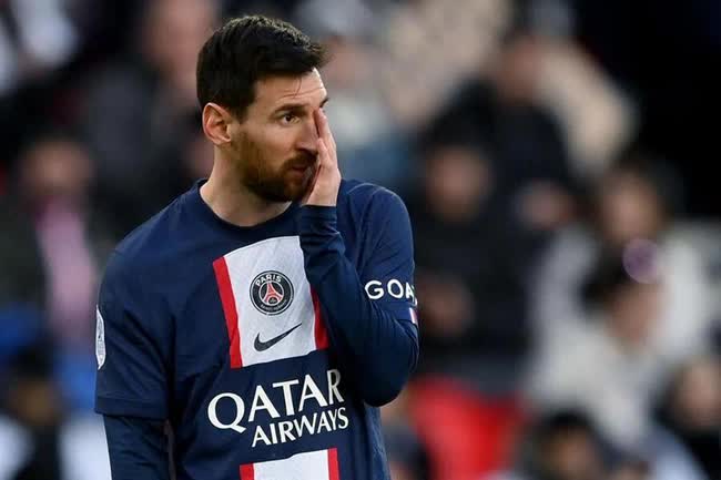Messi lên tiếng xin lỗi đồng đội sau vụ “mất tích”, fan chẳng những không trách lại càng thêm khâm phục - Ảnh 2.