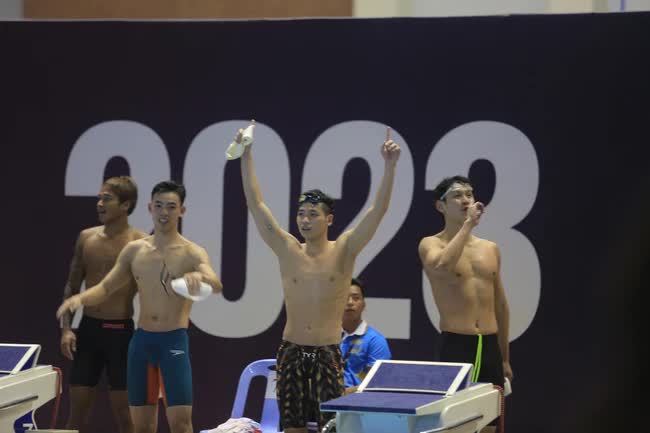 Tuyển bơi Việt Nam hái vàng SEA Games, hot boy Kim Sơn tiết lộ ý nghĩa hình xăm Olympic trên bắp tay - Ảnh 4.