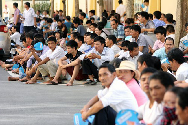 Trước kỳ thi, con căng thẳng và áp lực, cha mẹ thông minh hãy làm những điều này - Ảnh 1.