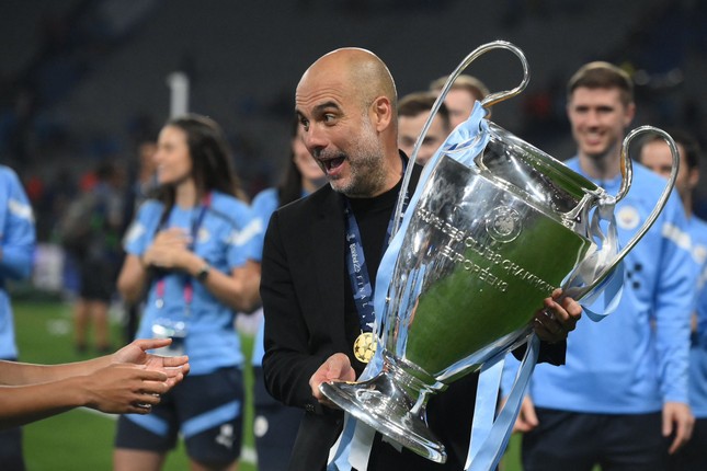 Pep Guardiola chửi thề trên truyền hình sau chức vô địch Champions League - Ảnh 1.