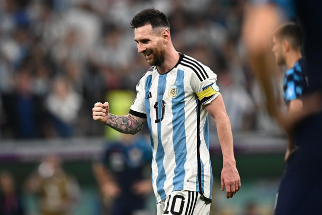 Haaland xuất sắc nhưng Messi xứng đ&aacute;ng gi&agrave;nh Quả b&oacute;ng v&agrave;ng 2023 - Ảnh 1.