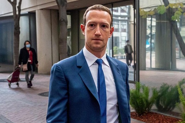 Sai lầm của ông chủ Facebook thổi bay 22 tỷ USD - Ảnh 1.