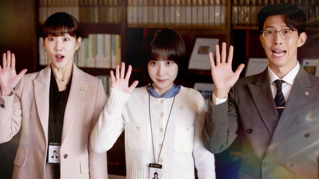 Hé lộ mới về mùa 2 của phim Nữ Luật Sư Kỳ Lạ Woo Young Woo - Ảnh 1.