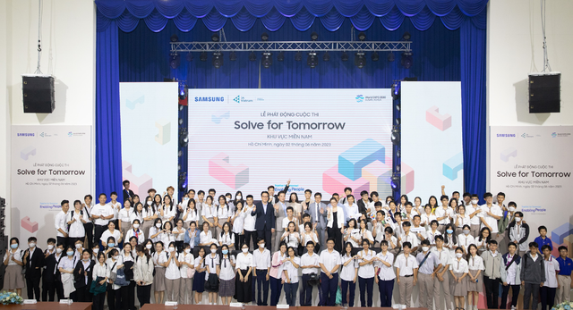 10 lý do không thể “chất hơn” của giới trẻ khi lựa chọn sân chơi Solve for Tomorrow 2023 - Ảnh 1.