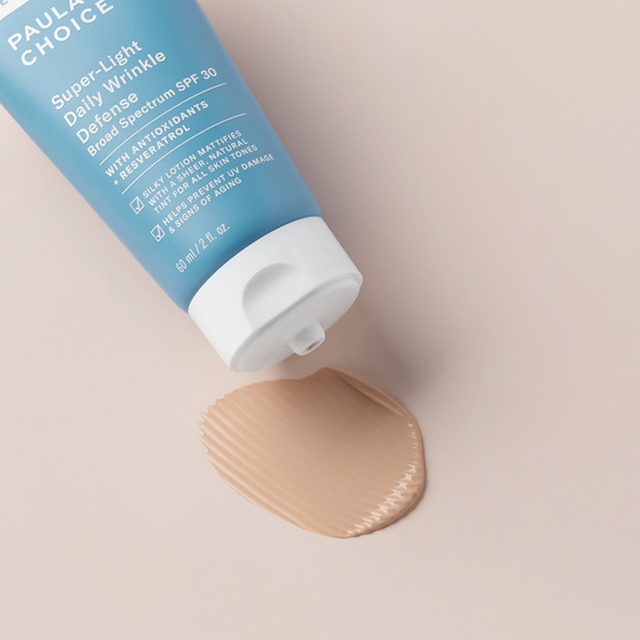 10 tu&yacute;p kem chống nắng b&aacute;n chạy nhất Amazon: Rẻ, xịn, lại rất hợp l&agrave;n da ch&acirc;u &Aacute; - Ảnh 1.