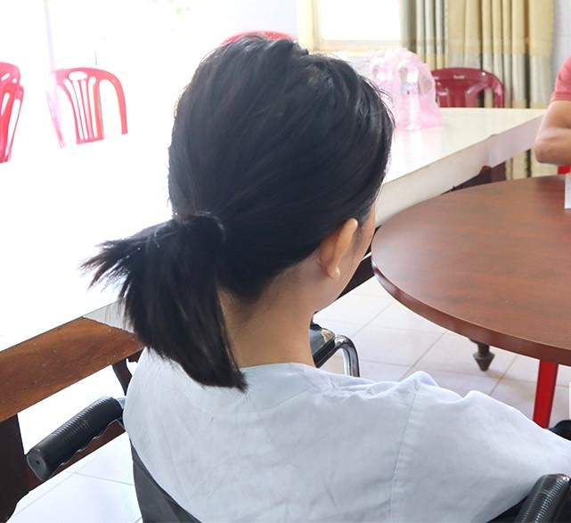 Vụ phát hiện thi thể bé sơ sinh mất một chân: Lời khai của người mẹ 17 tuổi - Ảnh 1.