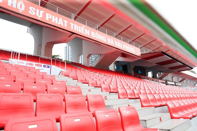 Sân Lạch Tray có diện mạo mới, sẵn sàng cho trận đấu của ĐT Việt Nam - Ảnh 6.