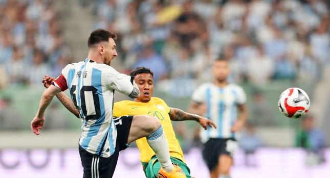 Messi ghi bàn, ĐT Argentina thắng dễ tại Trung Quốc - Ảnh 1.
