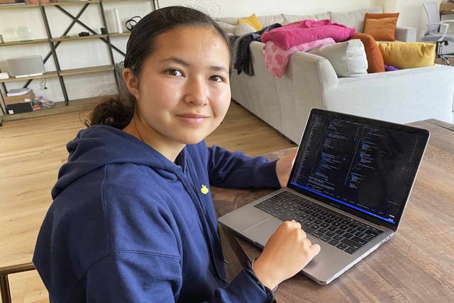 7 tuổi viết code, 16 tuổi khiến Tim Cook ngỡ ngàng, một năm sau được NASA mời vào làm việc - Ảnh 1. 7 tuổi viết code, 16 tuổi khiến Tim Cook ngỡ ngàng, một năm sau được NASA mời vào làm việc - Ảnh 1.
