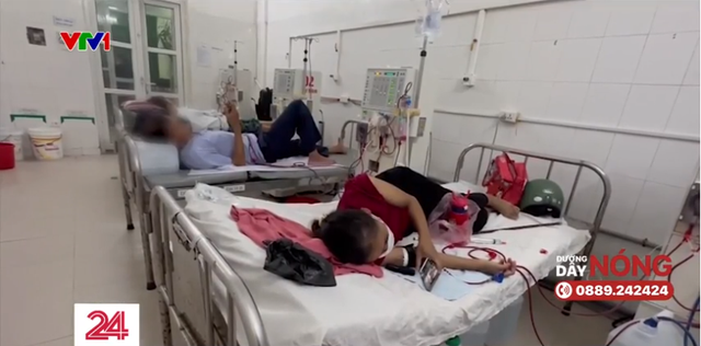 Thiếu m&aacute;y chạy thận - Bệnh nh&acirc;n chật vật chờ đợi, bệnh viện tuyến cuối qu&aacute; tải - Ảnh 4.