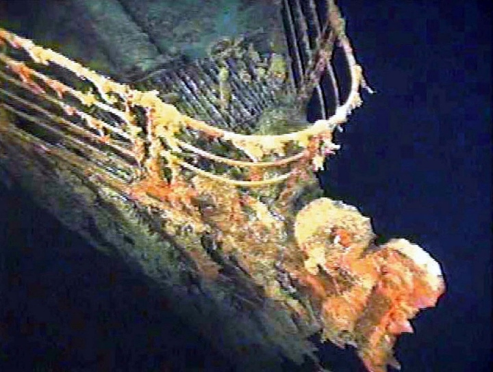 Tàu ngầm mất tích khi khám phá xác tàu Titanic: Vì sao khó cứu hộ?