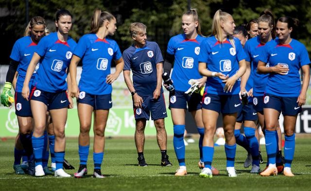 Đối thủ của ĐT Việt Nam tại World Cup nữ 2023 phải đ&aacute; giao hữu k&iacute;n v&igrave; l&yacute; do bất ngờ - Ảnh 2.