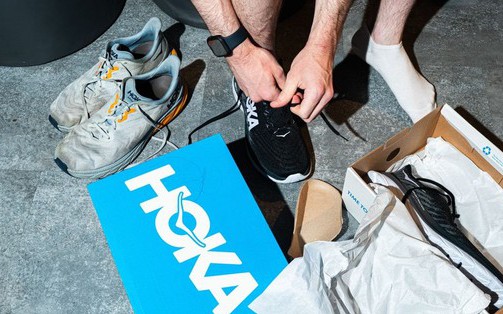 ADIDAS, tin tức Mới nhất Hãng giày vô danh làm chao đảo nước Mỹ: Giày ...