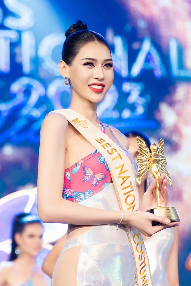 Đoạt 3 giải phụ, Dịu Thảo dừng chân ở Top 11 Hoa hậu Chuyển giới quốc tế 2023 - Ảnh 2.