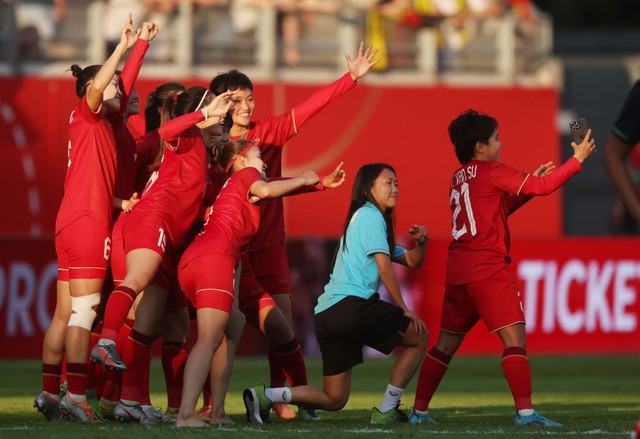 Thanh Nhã xé lưới thủ môn top 5 thế giới, ĐT nữ Việt Nam thua trên thế thắng, tự tin bước vào World Cup - Ảnh 5.