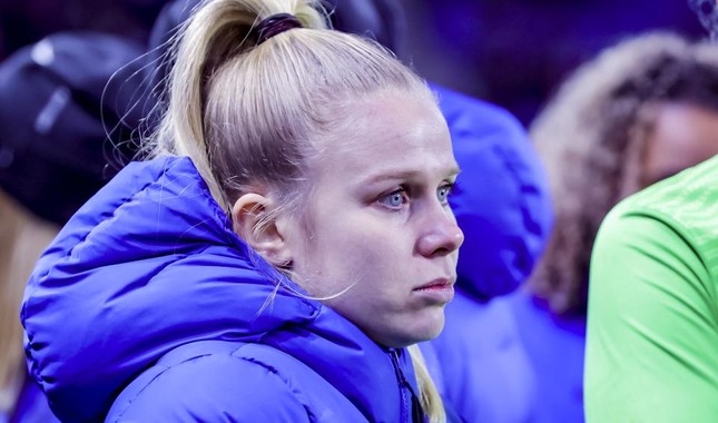 Hậu vệ tuyển nữ Hà Lan đột ngột chấm dứt sự nghiệp vì bị sảy thai - Ảnh 2.