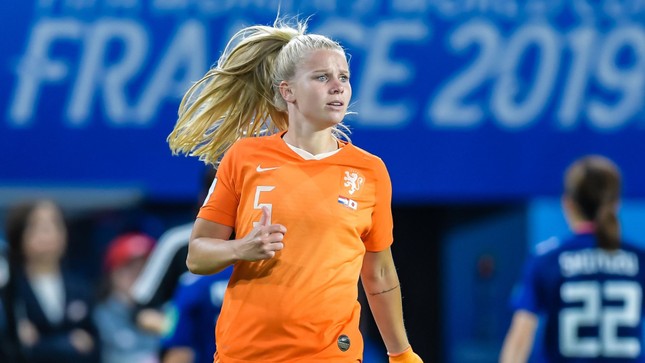 Hậu vệ tuyển nữ Hà Lan đột ngột chấm dứt sự nghiệp vì bị sảy thai - Ảnh 1.