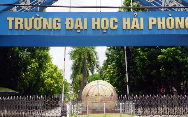 TP Hải Phòng chỉ đạo xử lý nghiêm vụ thầy giáo bị tố gạ tình nữ sinh - Ảnh 1. TP Hải Phòng chỉ đạo xử lý nghiêm vụ thầy giáo bị tố gạ tình nữ sinh - Ảnh 1.