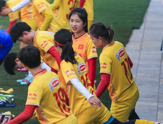 Huỳnh Như báo tin vui trước thềm World Cup - Ảnh 12.