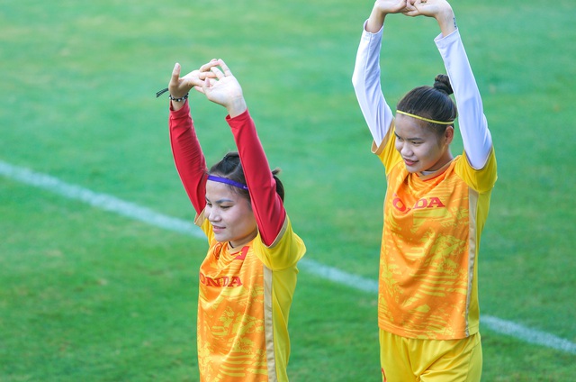 Huỳnh Như báo tin vui trước thềm World Cup - Ảnh 8.