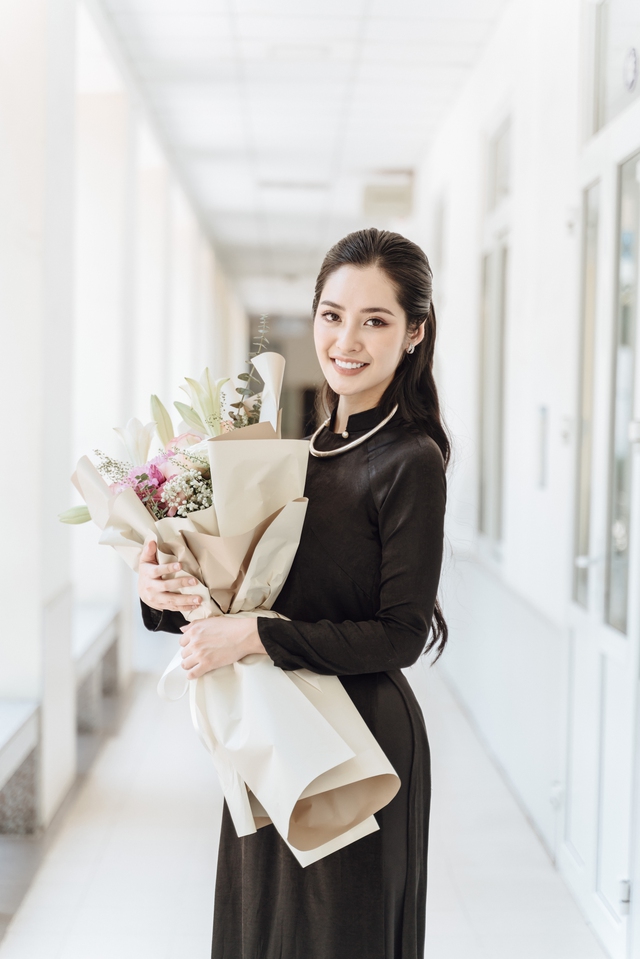 1 Hoa hậu Việt tiết lộ kết quả tốt nghiệp đại học gây bất ngờ hậu đăng quang - Ảnh 3.