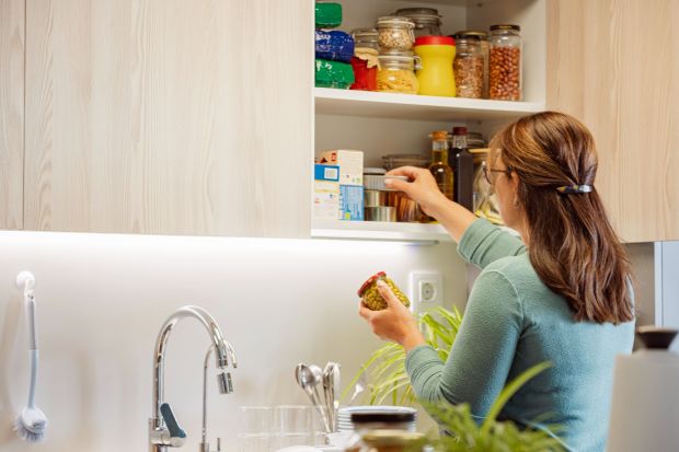 1 vật dụng trong nhà bếp bạn vẫn dùng hàng ngày có thể gây 13 bệnh nhiễm trùng - Ảnh 1.