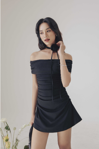 Không phải nữ chính hay nữ phụ, đây mới là mỹ nhân Người Nổi Tiếng mặc đẹp từ trong phim đến ngoài đời - Ảnh 21. Không phải nữ chính hay nữ phụ, đây mới là mỹ nhân Người Nổi Tiếng mặc đẹp từ trong phim đến ngoài đời - Ảnh 21.