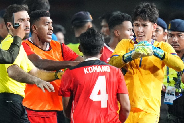 Tưởng thoát án, những người hùng SEA Games 32 của Indonesia vẫn nhận án phạt nặng từ AFC - Ảnh 1.