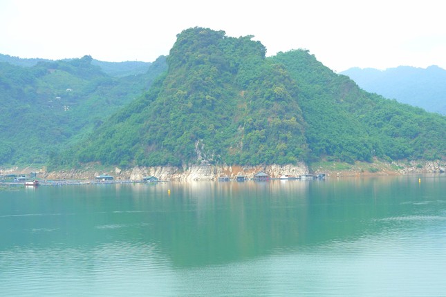 Lộ nhiều vi phạm của EVN khiến cả miền Bắc kh&aacute;t điện - Ảnh 1.