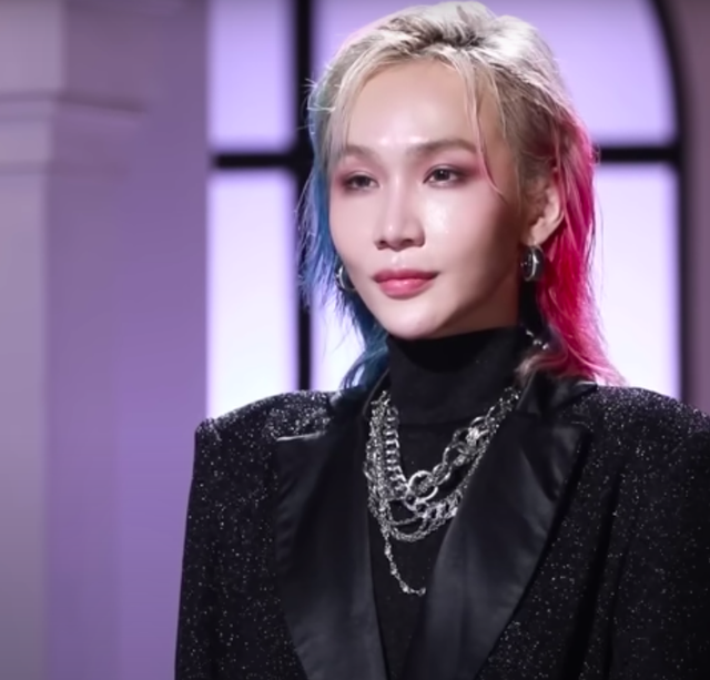 Anh Thư bức xúc vì bị học trò Vũ Thu Phương gọi bằng tên trống không tại The Face Vietnam 2023 - Ảnh 3.